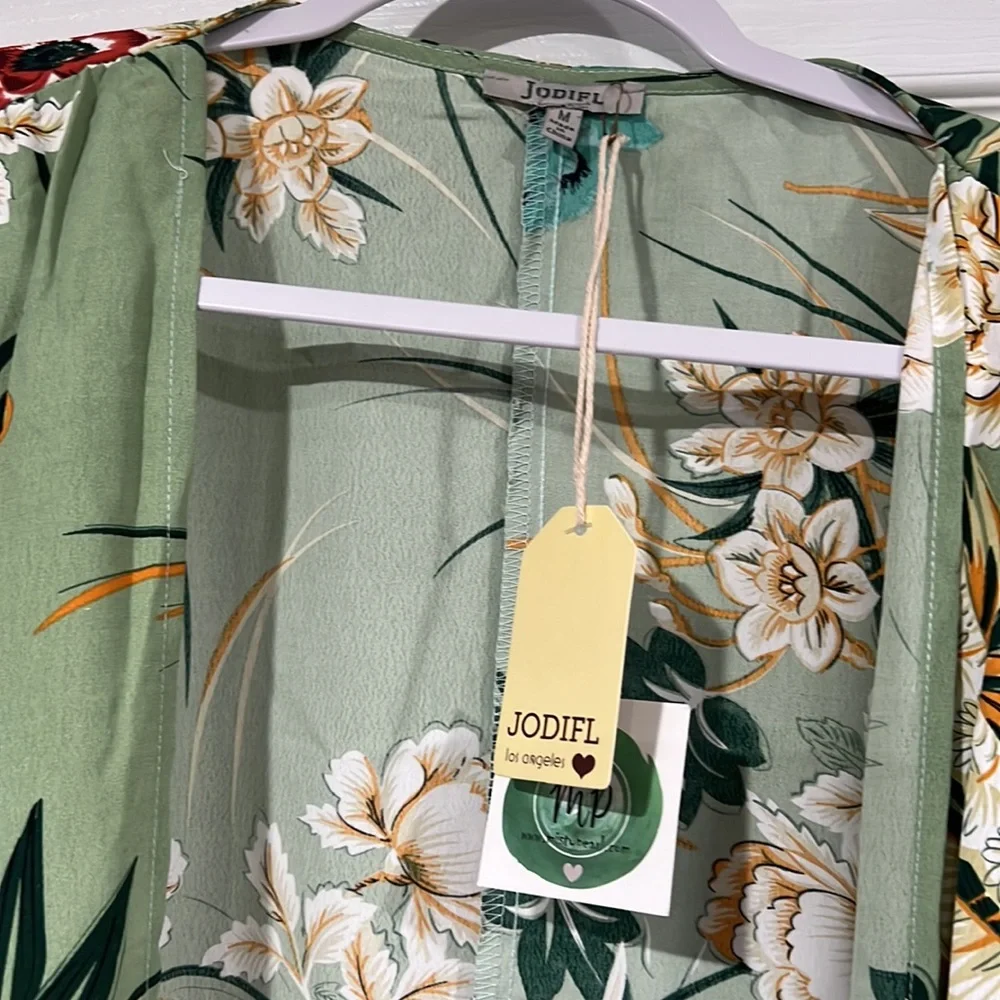 Jodifyl beautiful top